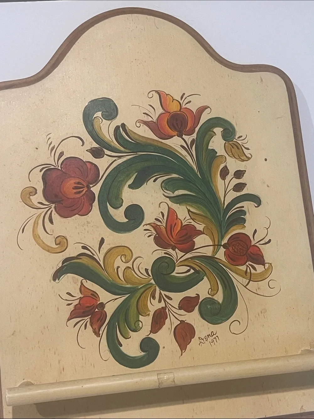 Vintage Hand-Painted Floral Wall Decor Green Red Dena 1977 Norwegian rosemaling